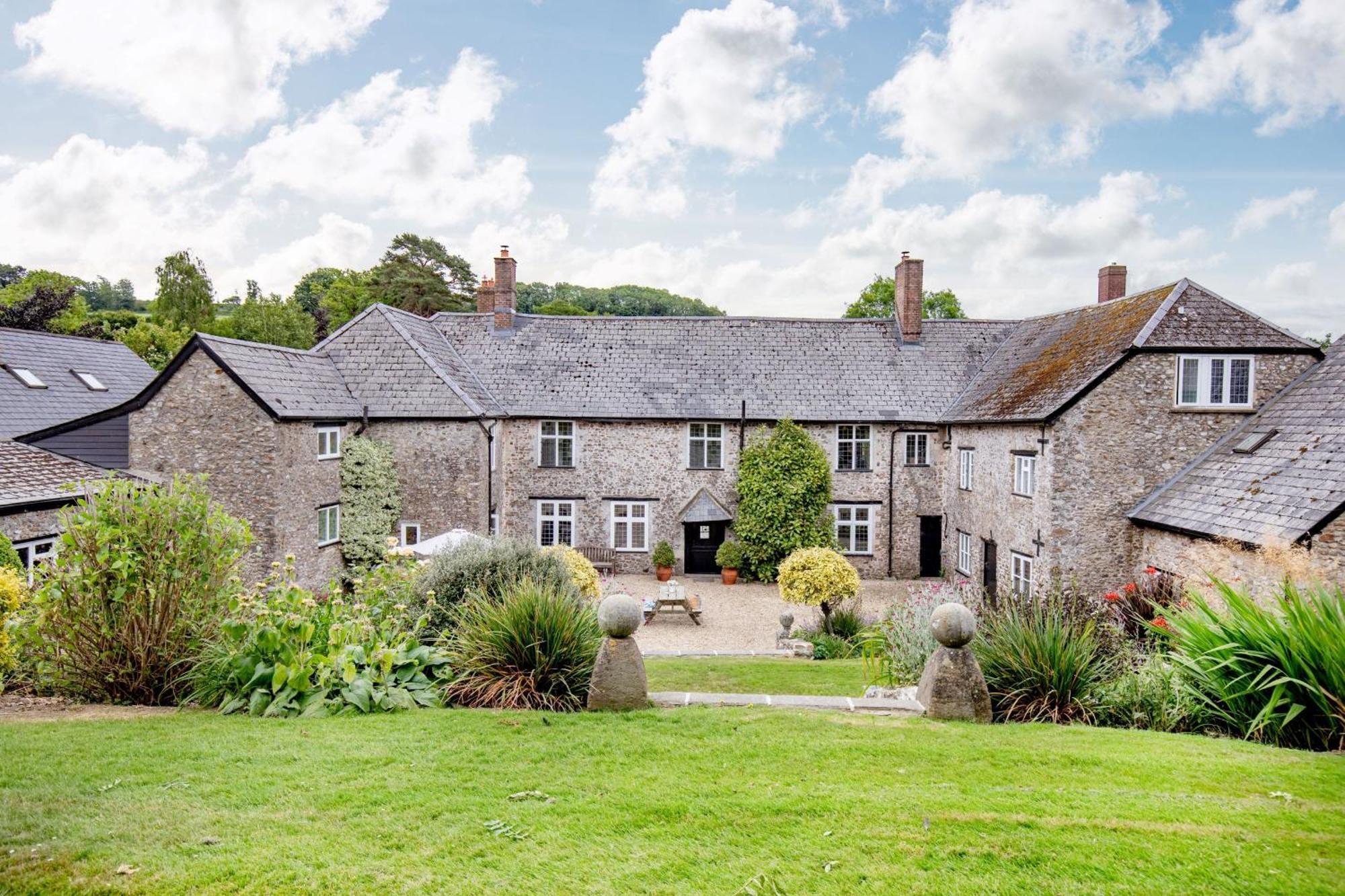 Sutton Barton Farmhouse โฮนิทัน ภายนอก รูปภาพ