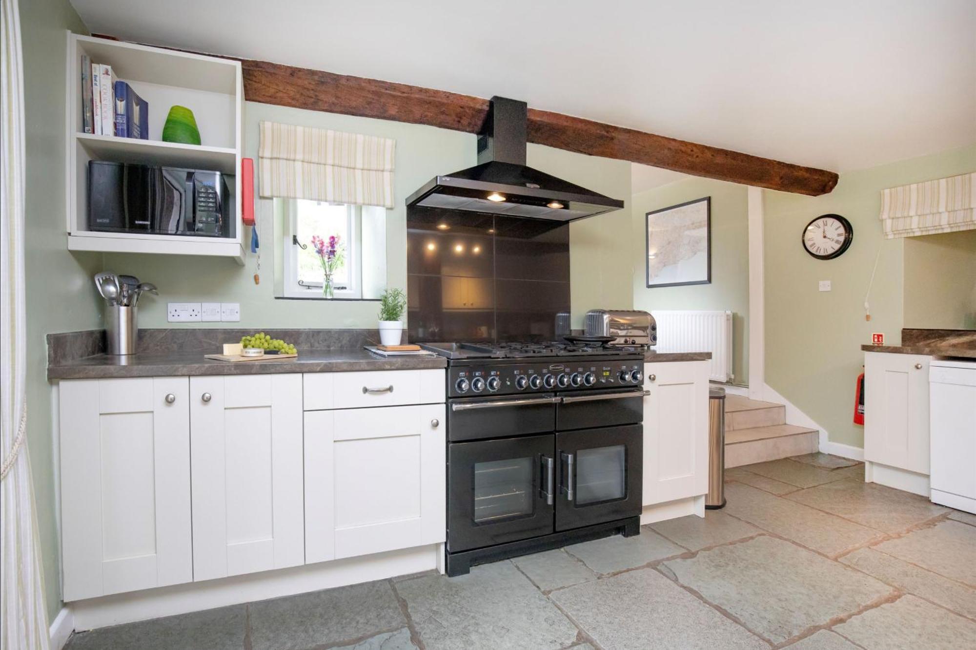 Sutton Barton Farmhouse โฮนิทัน ภายนอก รูปภาพ